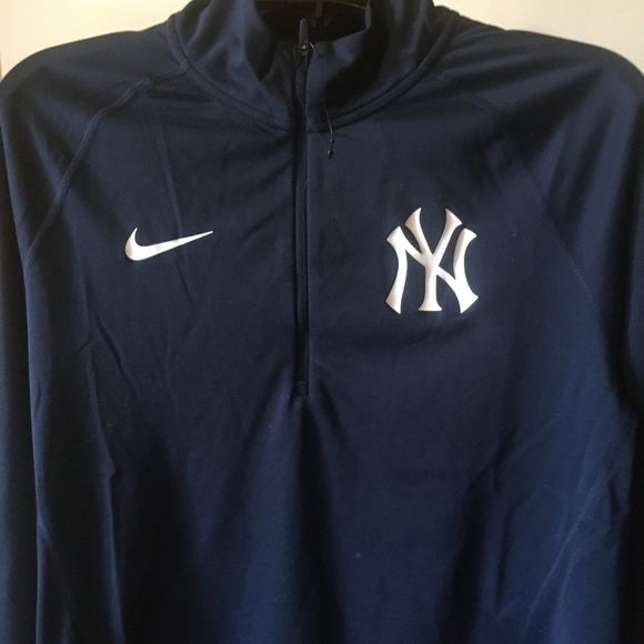 Nike Tops - -N.Y. Yankees Nike Team Logo 1/2 zip pullov…